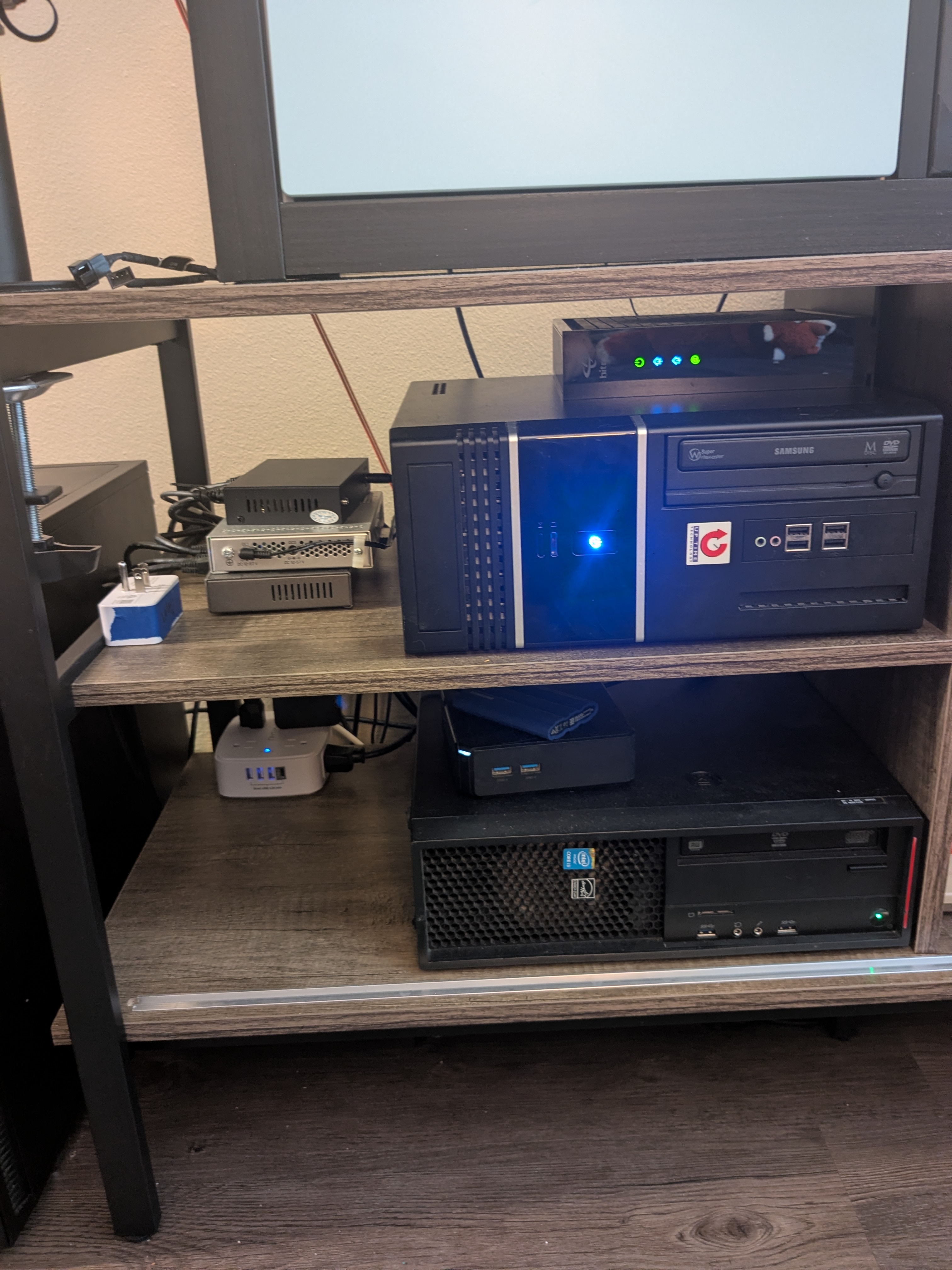 Photo of the server